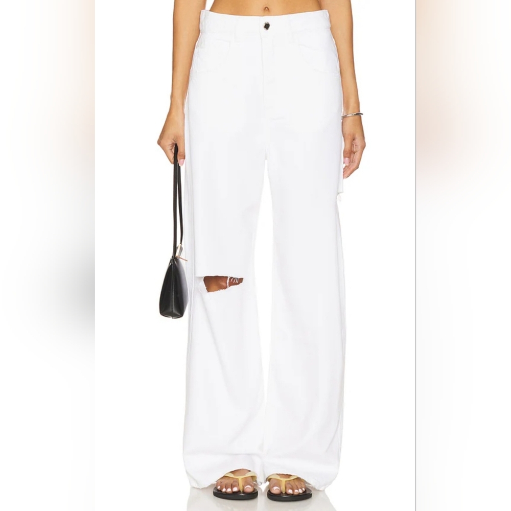 NWOT Icon Denim Poppy Wide Leg Jeans in White. Size 27